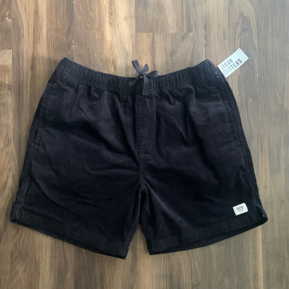 Men’s black corduroy shorts